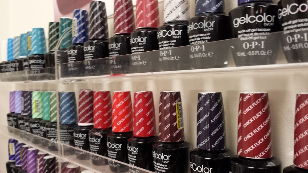 Phamtastic Nails & Spa (Westbrook) | 1002 37 St SW #102, Calgary, AB T3C 1S2, Canada | Phone: (403) 249-3323