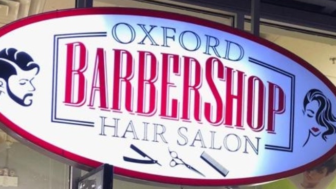 Oxford Barber, & Hair Salon | 800 Carnarvon St Unit 211, New Westminster, BC V3M 0G3, Canada | Phone: (604) 553-3756