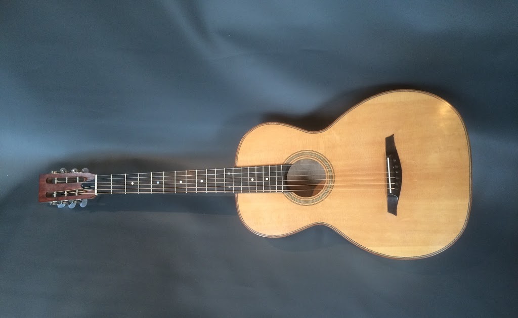 Muskoka Guitars | 1110 Barkway Rd, Gravenhurst, ON P1P 1R3, Canada | Phone: (705) 394-8985