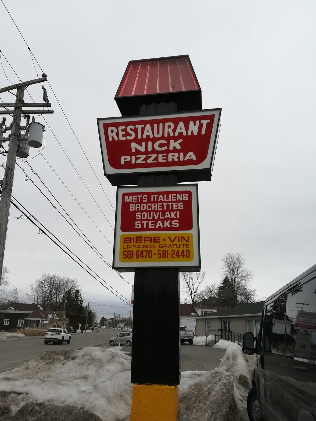 Nick Pizzeria | 211 Boulevard Lacombe, Repentigny, QC J5Z 3C4, Canada | Phone: (450) 581-6470