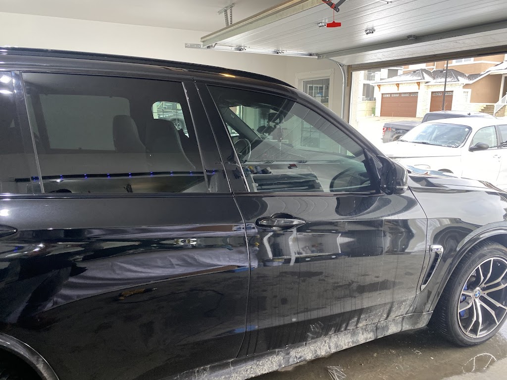 Amigos Tinting | 212 Aspenmere Way, Chestermere, AB T1X 0Y2, Canada | Phone: (587) 437-0573