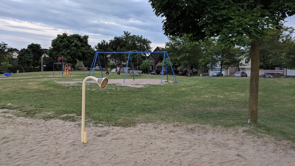 Elmbrook Park | 5G4, 2 Elmbrook Crescent, Etobicoke, ON M9C 5B4, Canada
