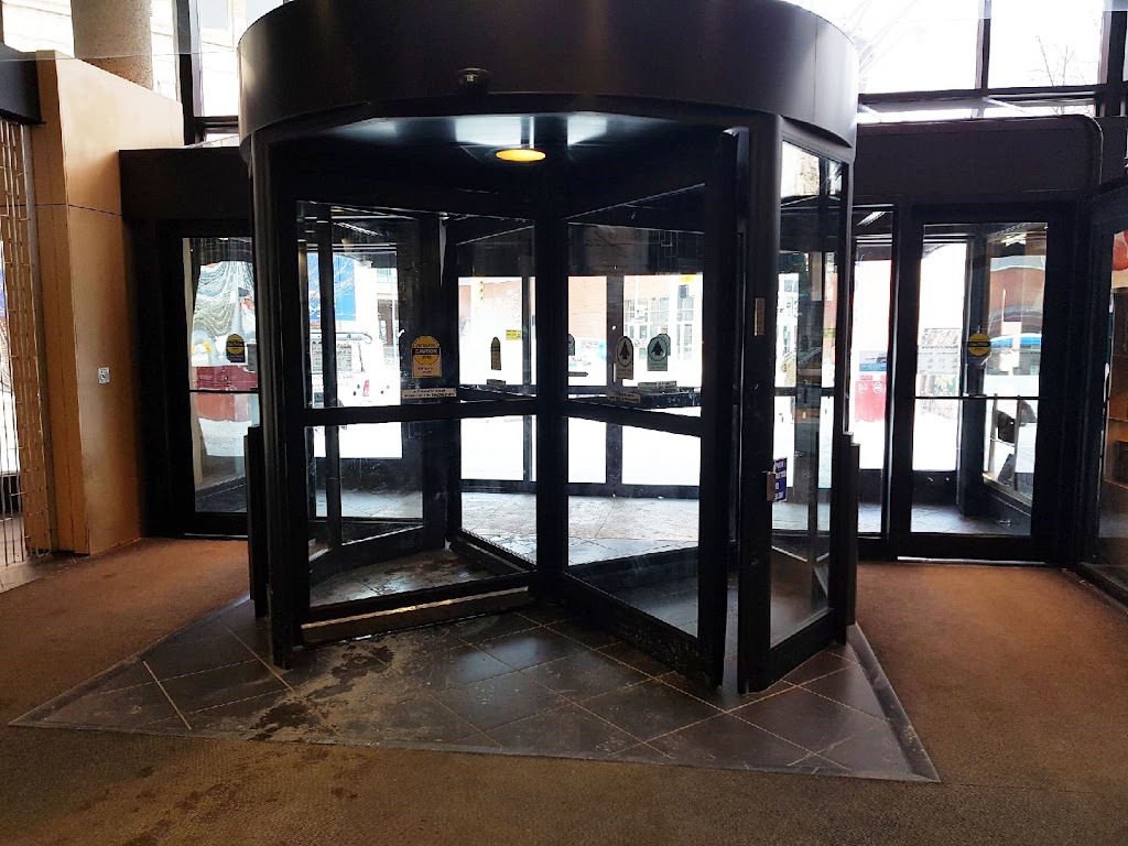 GNB Doors | 180 IXL Cres, Selkirk, MB R1A 2A8, Canada | Phone: (855) 258-2578