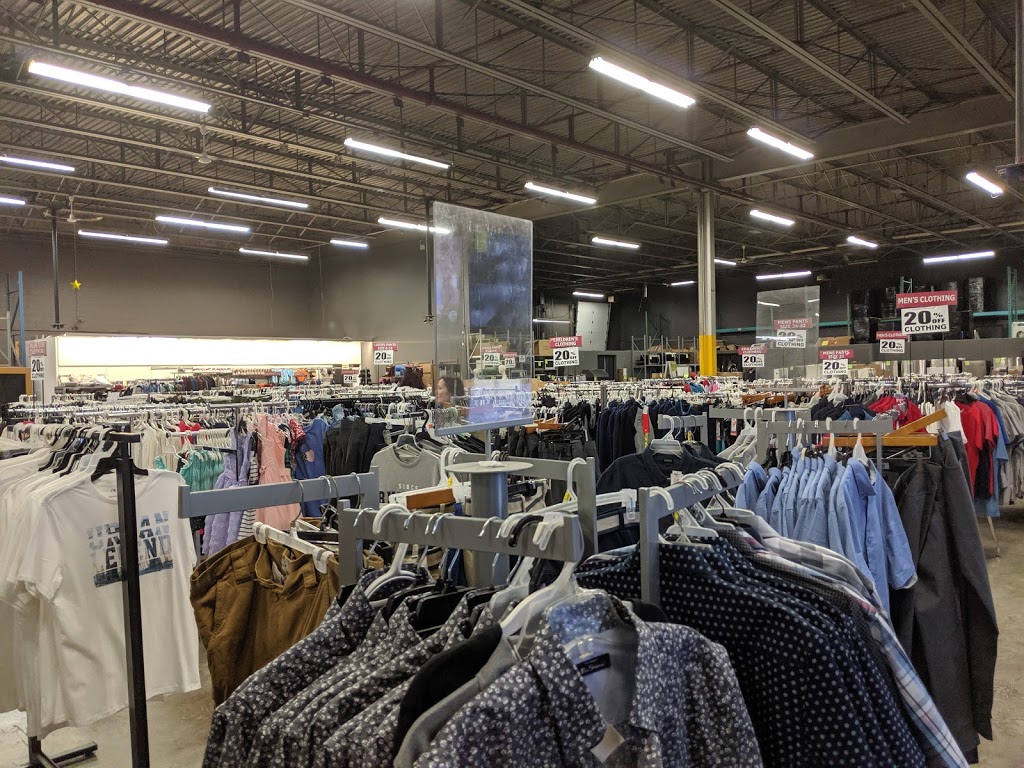 Lapennaco Liquidation Super Centre | 5515 Stanley Ave, Niagara Falls, ON L2G 3X4, Canada | Phone: (905) 354-1853