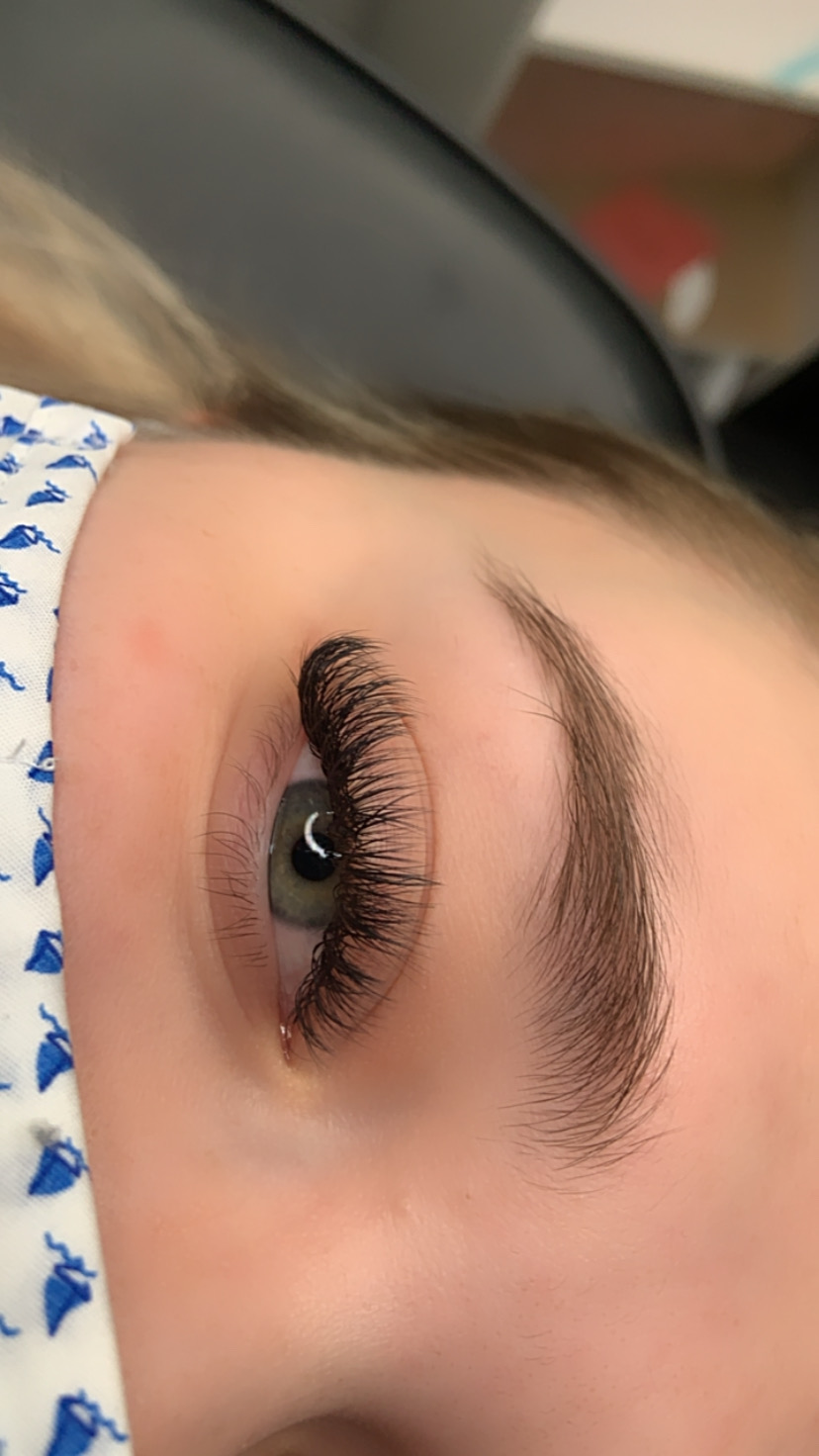 Lash House59 | 59 Creekside Rd, Winnipeg, MB R3Y 0N6, Canada | Phone: (204) 599-5165