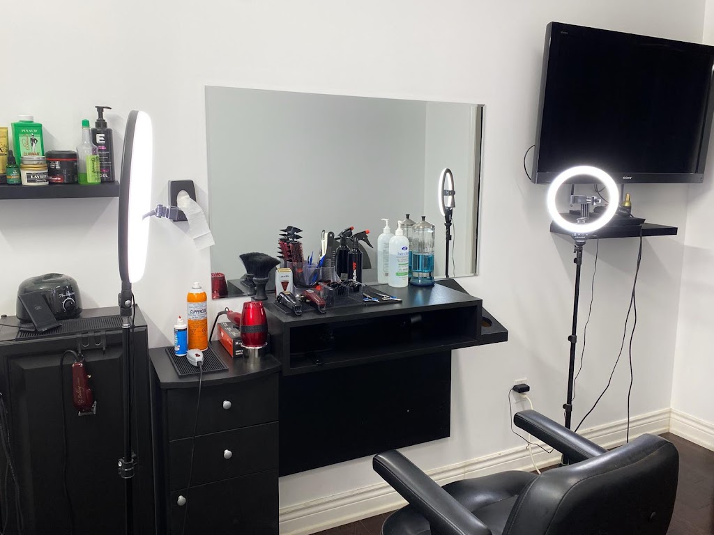 Styles Lounge Barbershop | 7285 Golden Meadow Ct, Mississauga, ON L5W 0B8, Canada | Phone: (647) 982-2712