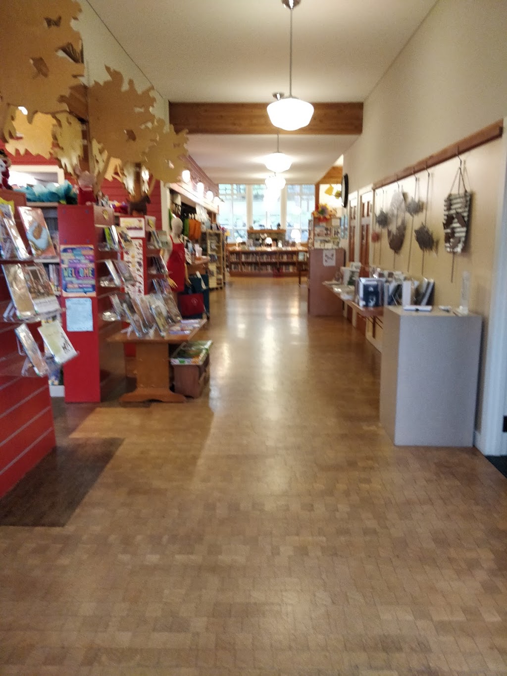 Lopez Island Library | 2225 Fisherman Bay Rd, Lopez Island, WA 98261, USA | Phone: (360) 468-2265