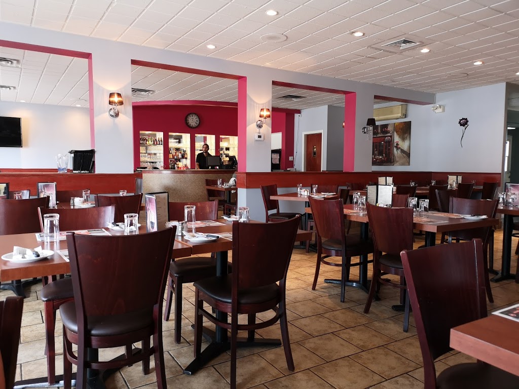 Restaurant Milano Pizza - 700 QC-132, Sorel-Tracy, QC J3R 1K7, Canada