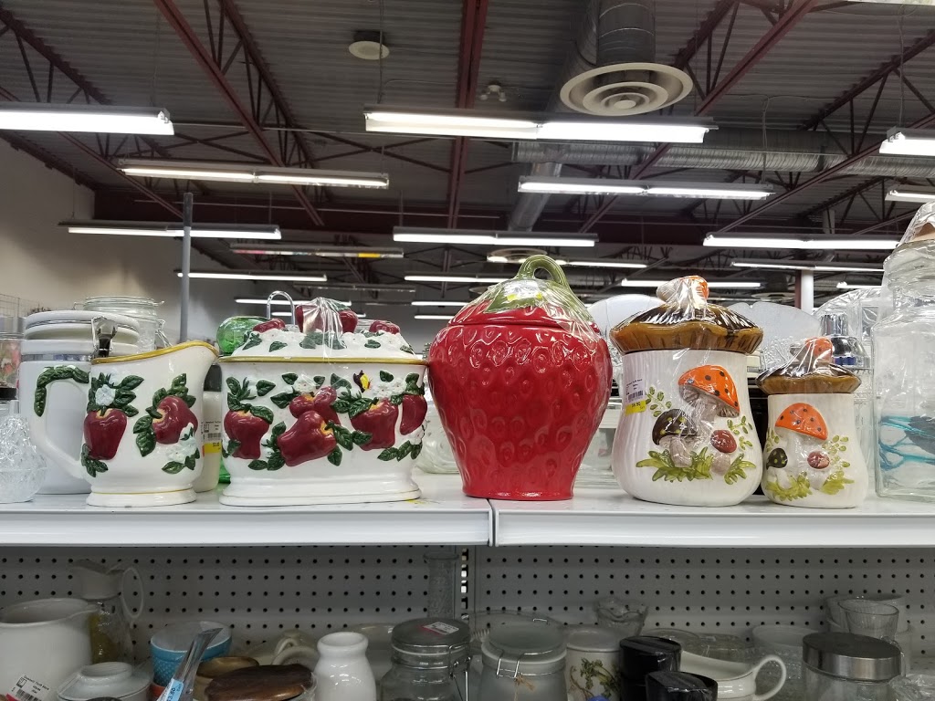 Manning Crossing Goodwill Thrift Store & Donation Centre | 600 Manning Crossing NW, Edmonton, AB T5A 5A1, Canada | Phone: (780) 944-1041