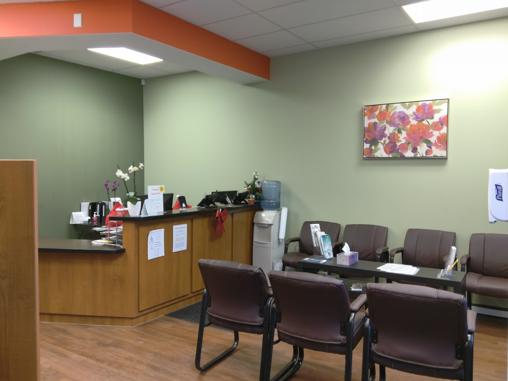 Arrowwood Medical Centre and Pharmacy | 2, 925 Headmaster Row, Winnipeg, MB R2G 4J4, Canada | Phone: (204) 615-4635
