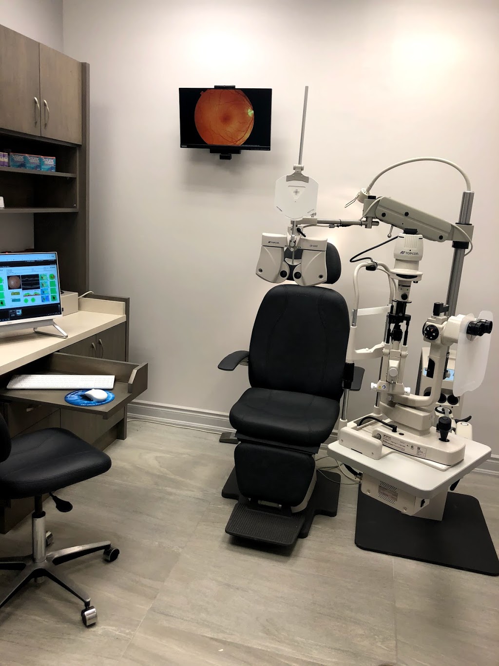Millcreek Vision Care | 6400 Millcreek Dr Unit 4, Mississauga, ON L5N 3E7, Canada | Phone: (905) 821-9188