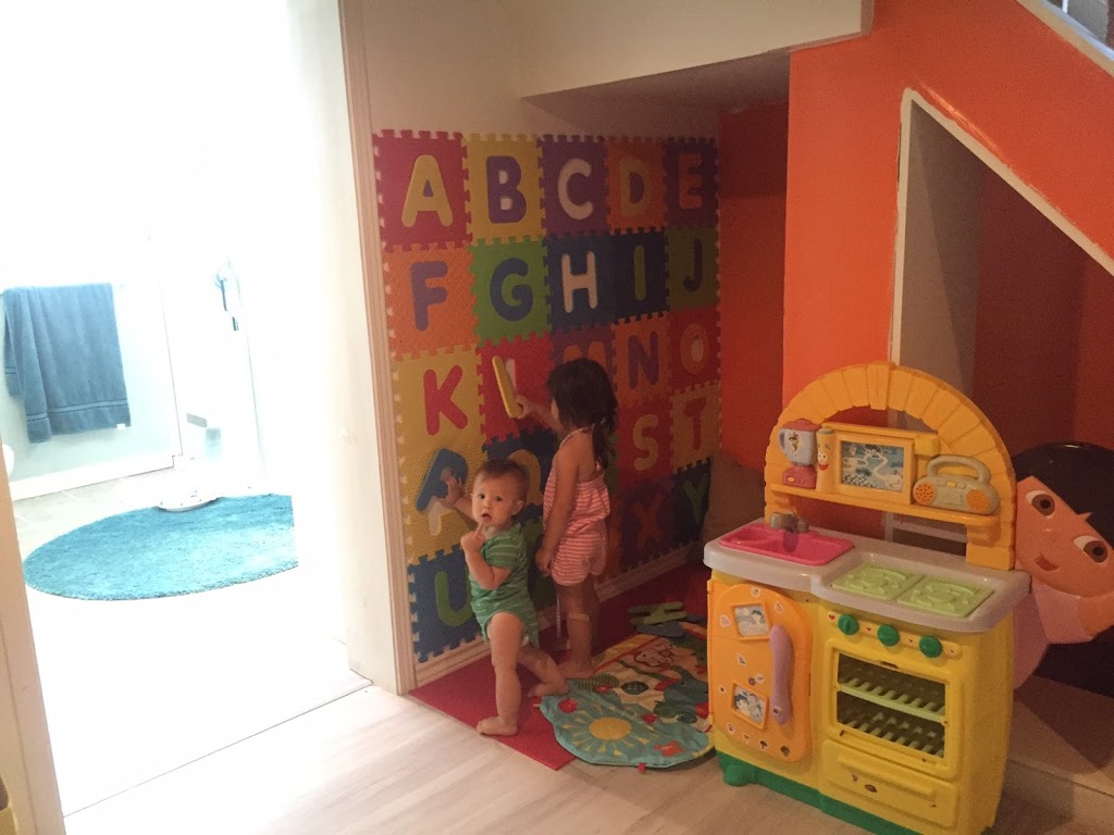 Little Stars Home Day Care | 342 Bartos Dr, Oakville, ON L6K 3E6, Canada | Phone: (647) 574-2351