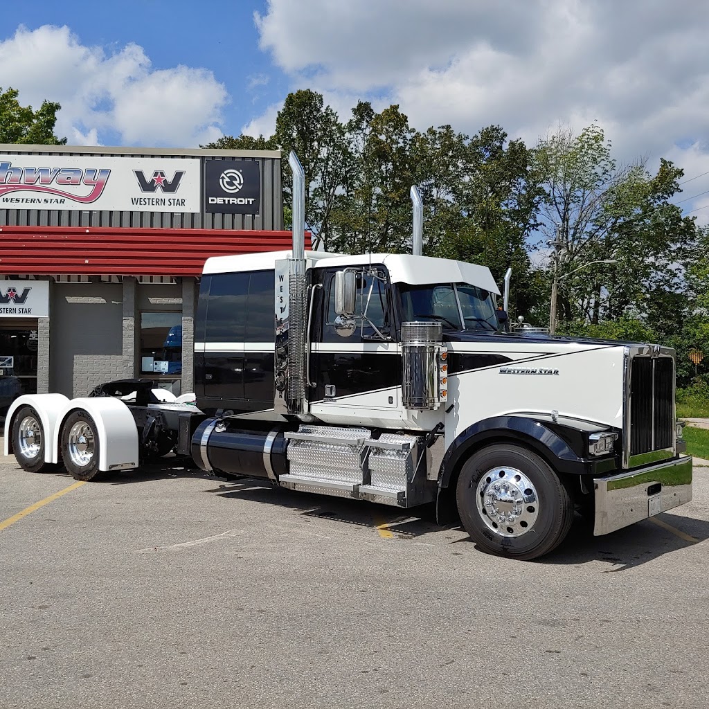 Highway Western Star | 1021 Industrial Rd, Ayr, ON N0B 1E0, Canada | Phone: (519) 740-2405