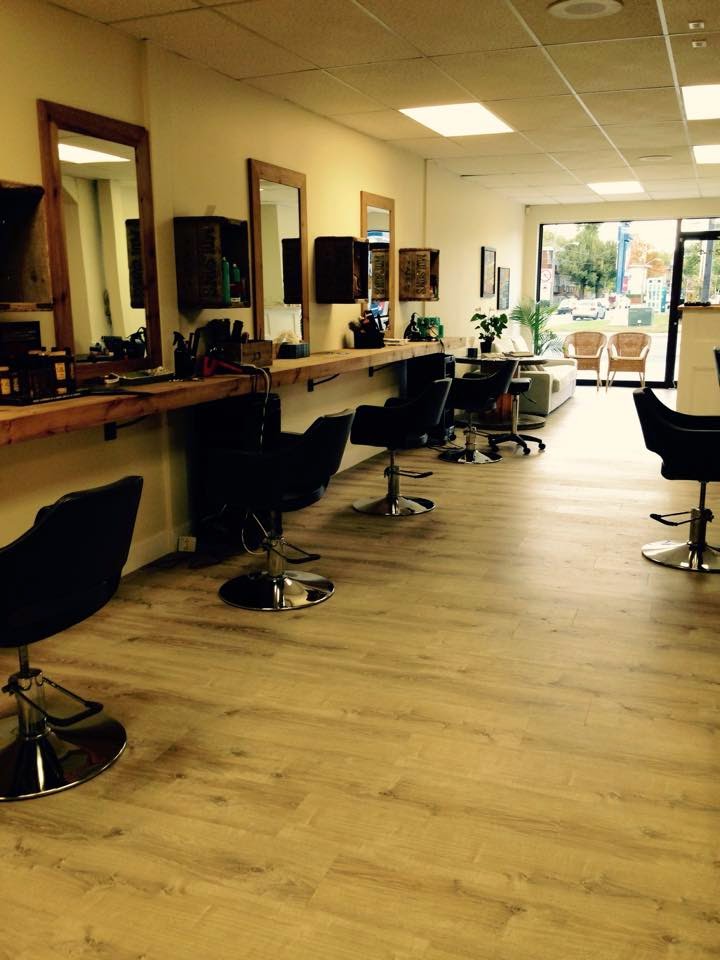 La Bobine - Coiffure et esthétique | 1214 Chemin de Chambly, Longueuil, QC J4J 3W6, Canada | Phone: (438) 495-9918