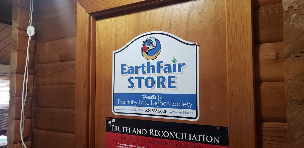 Earthfair Store | book store | 2H0, 12887 Madeira Park Rd, Madeira Park, BC V0N 2H1, Canada | 6048839006 OR +1 604-883-9006