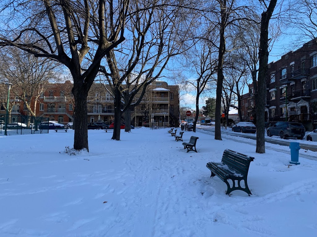 John F.-Kennedy Park | Av. Ducharme, Montréal, QC H2V 3N5, Canada | Phone: (514) 872-0311