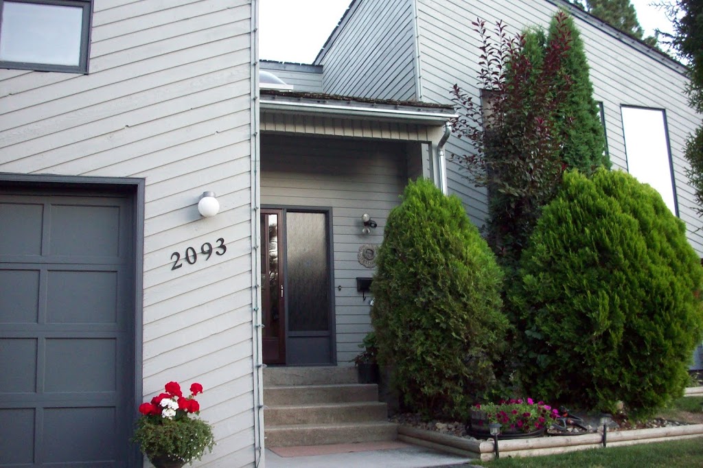 Morning Glory Bed & Breakfast | 2093 Tomat Ave, Kelowna, BC V1Z 3A1, Canada | Phone: (778) 755-2221