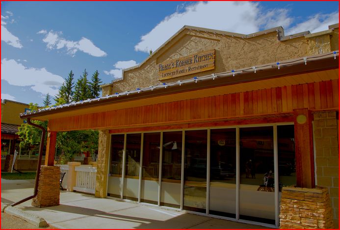 Braggs Korner Kitchen | 16 White Ave #8, Bragg Creek, AB T0L 0K0, Canada | Phone: (403) 949-2528