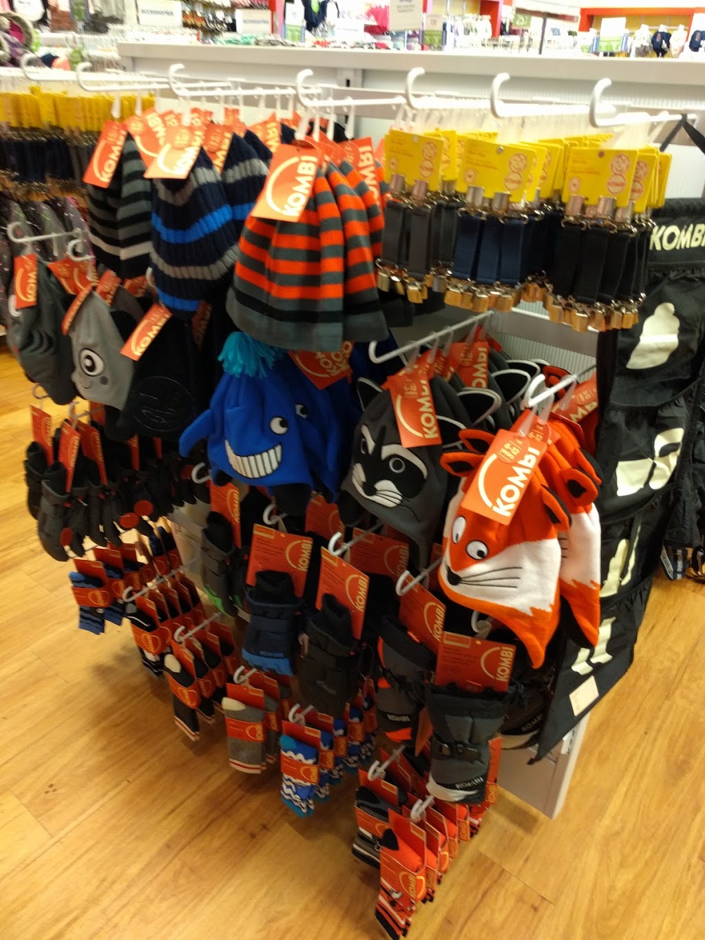 OshKosh Bgosh | 308 Taunton Rd E, Whitby, ON L1R 0H4, Canada | Phone: (905) 655-6184