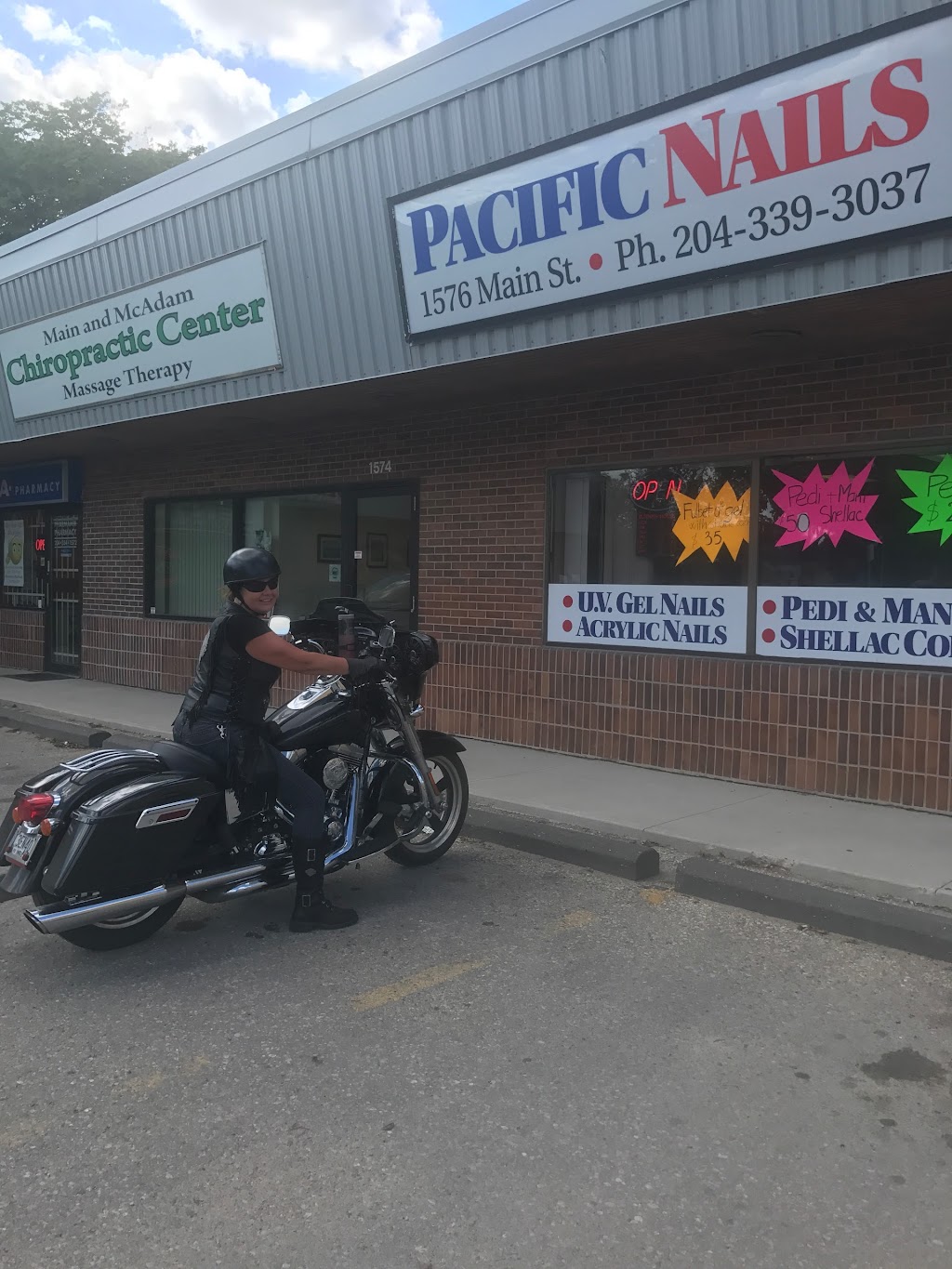 Pacific Nails Beauty Salon | 1576 Main St, Winnipeg, MB R2W 5J8, Canada | Phone: (204) 339-3037