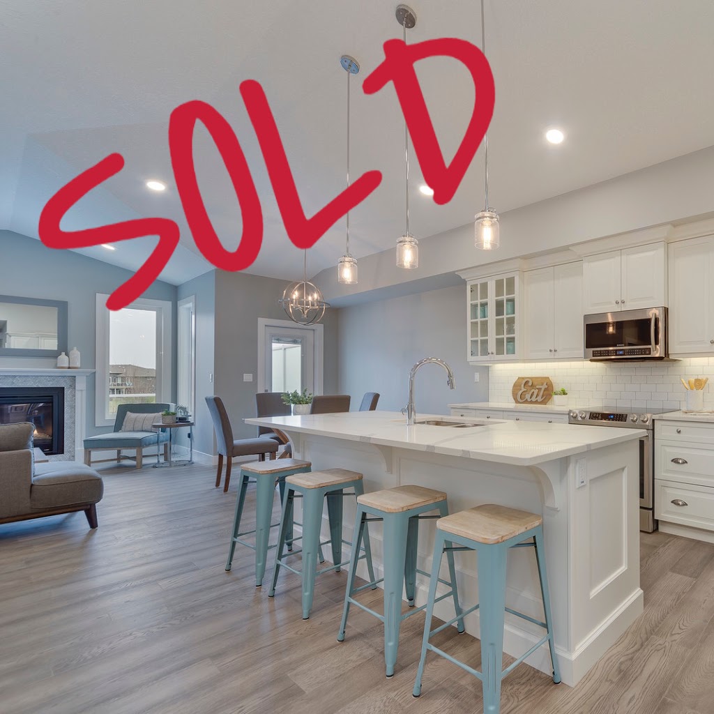 Mary Bark- RE/MAX Elite | 7815 101 Ave NW, Edmonton, AB T6A 0K1, Canada | Phone: (780) 905-6255