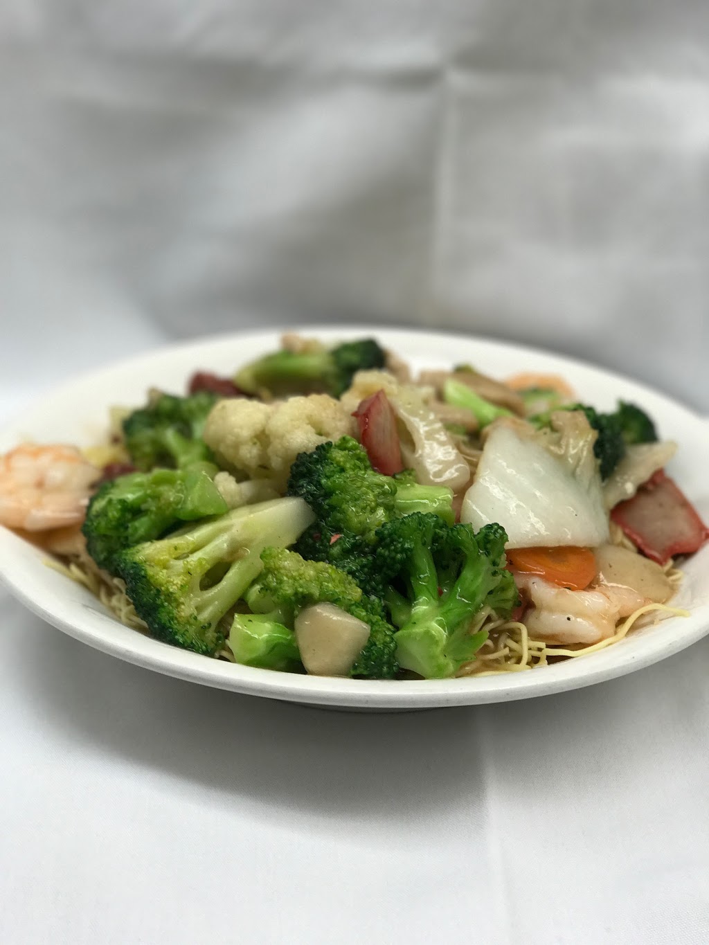 Marigold Restaurant | Canada, 1245 Inkster Blvd, Winnipeg, MB R2X 1P4, Canada | Phone: (204) 697-1245