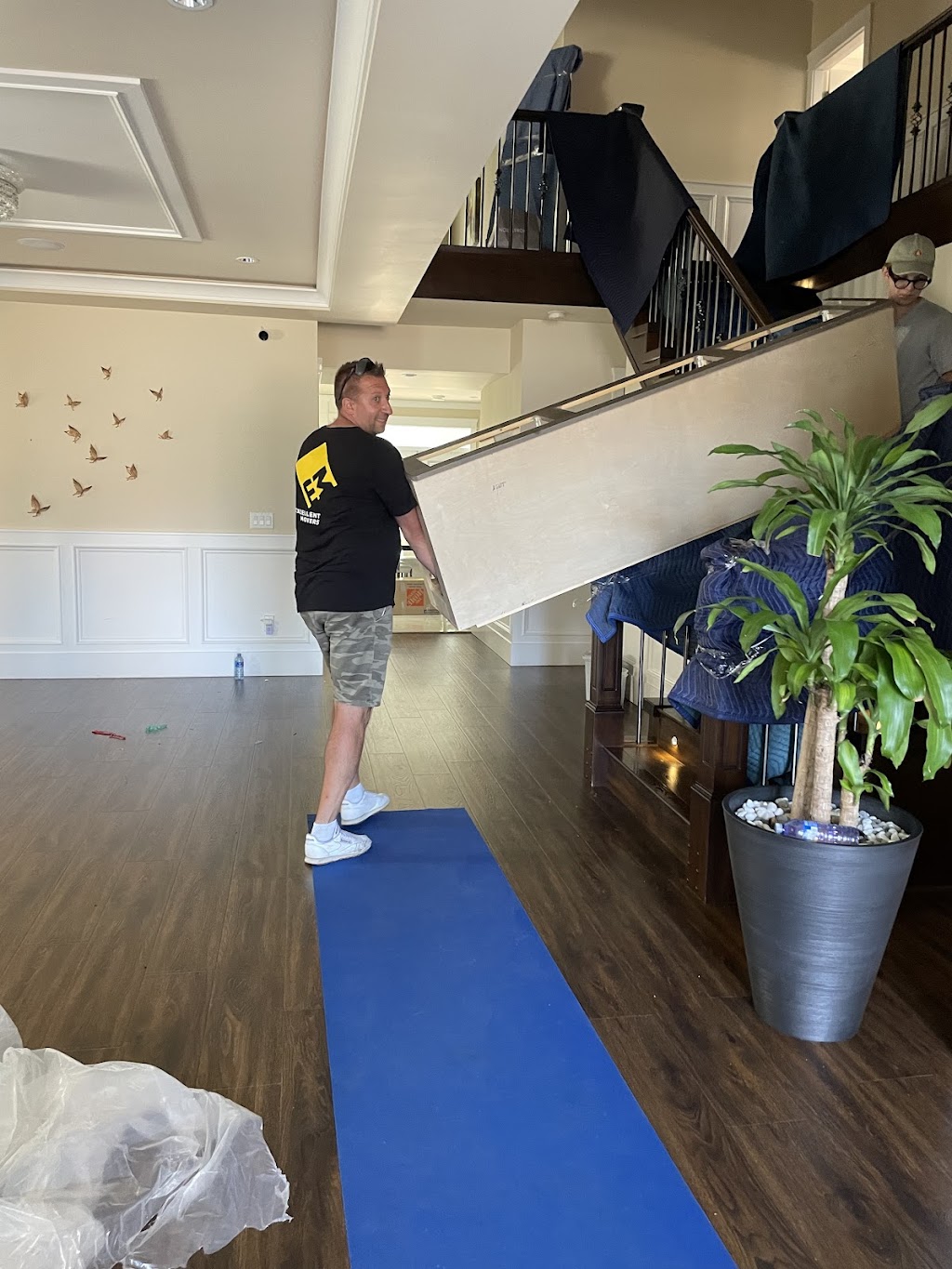 I & T Excellent Movers | 4690 Hawk Ln #414, Tsawwassen, BC V4M 0C4, Canada | Phone: (604) 720-0308