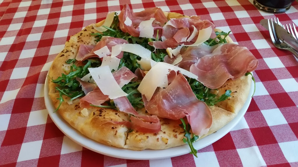 Dolce Family Ristorante | 18371 Hurontario St, Caledon Village, ON L7K 0X7, Canada | Phone: (519) 927-1919