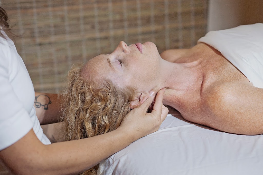 Cumberland Village Wellness | 2835 Bruce St, Cumberland, BC V0R 1S0, Canada | Phone: (250) 336-3244
