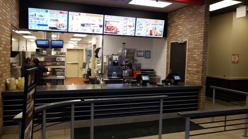 Burger King | 200 Southridge Dr #621, Okotoks, AB T1S 0B2, Canada | Phone: (866) 394-2493