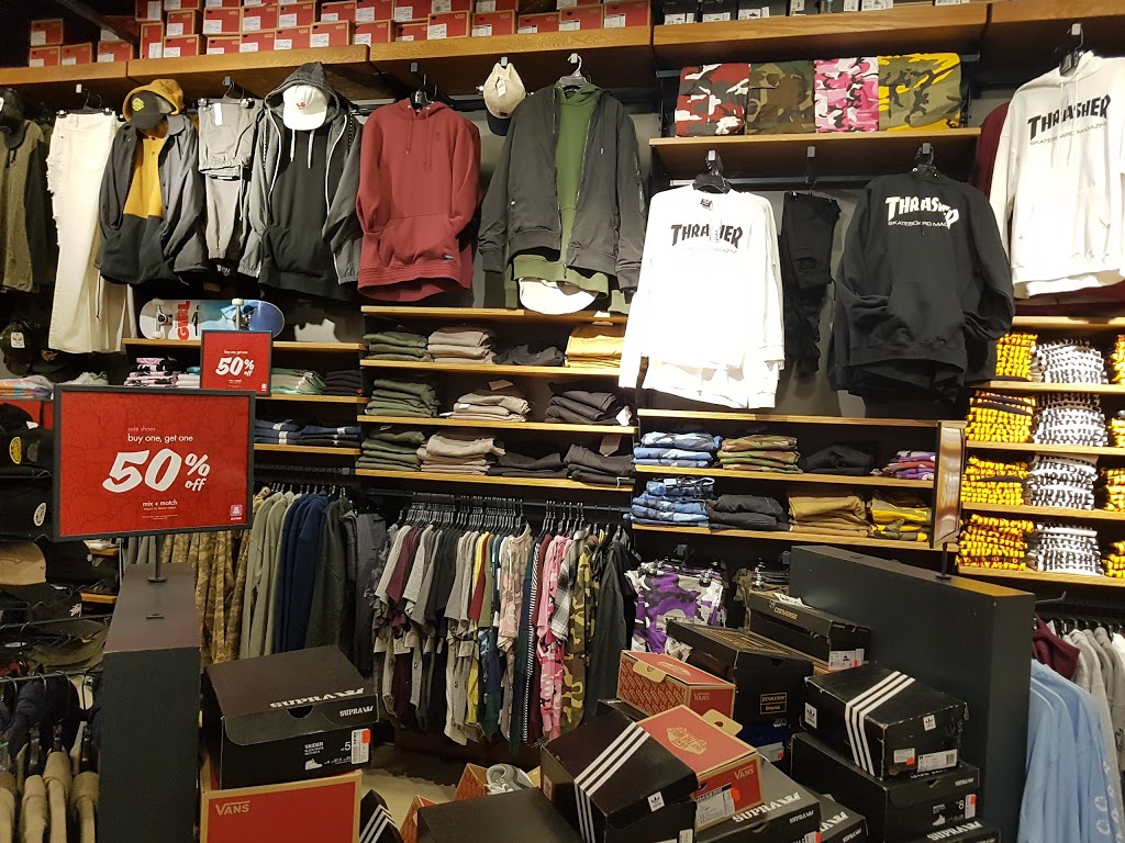 Zumiez | 221 Glendale Ave Suite 46, St. Catharines, ON L2T 2K9, Canada | Phone: (905) 684-5183