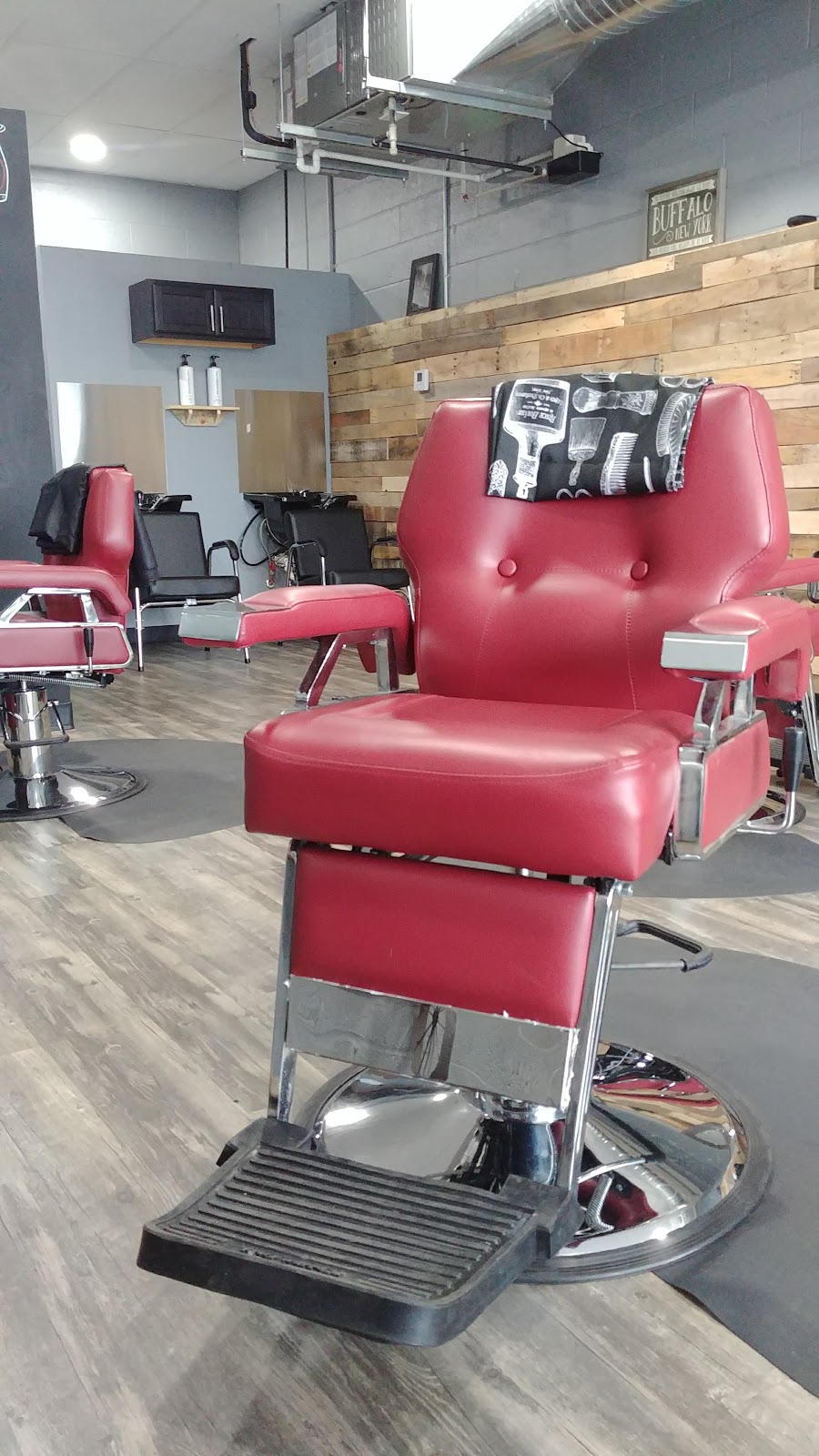 Cut & Edge 716 | 1864 Colvin Blvd, Tonawanda, NY 14150, USA | Phone: (716) 837-2959