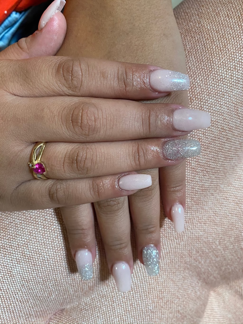MelOngles | 20 Rue des Spirées, Saint-Cyrille-de-Wendover, QC J1Z 0C7, Canada | Phone: (819) 816-0892