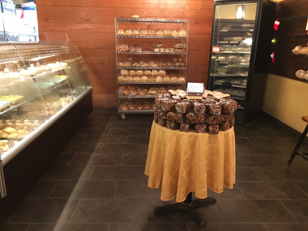 Mundy Park Bakery | 1924 Como Lake Ave, Coquitlam, BC V3J 3P8, Canada | Phone: (604) 936-1535