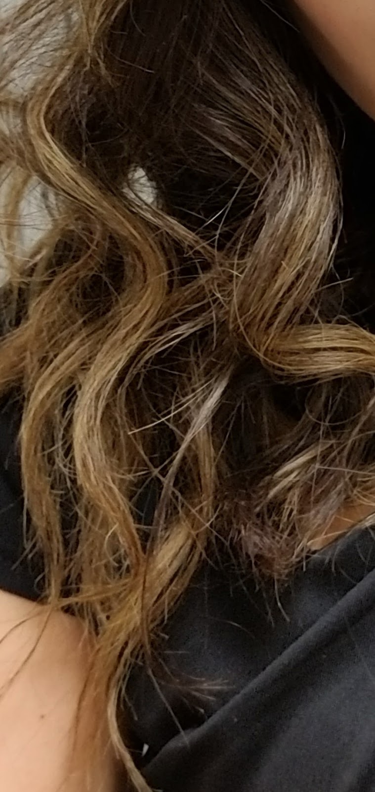 Maurizio Hair Studio | 90 Main St S, Newmarket, ON L3Y 3Y7, Canada | Phone: (905) 895-3337