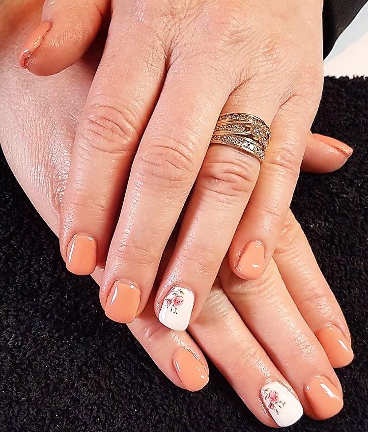 The White Orchid Spa | 7713 County Rd 21, North Augusta, ON K0G 1R0, Canada | Phone: (613) 802-9717
