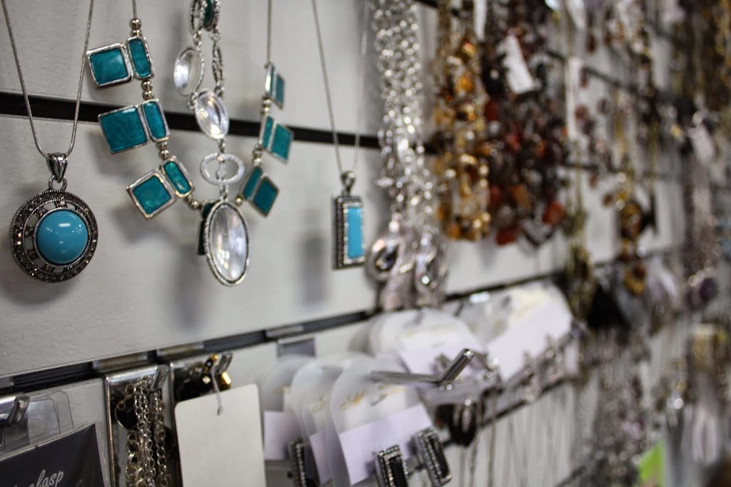 Manitou Springs Resort Giftware | 302 MacLachlan Ave, Manitou Beach, SK S0K 4T1, Canada | Phone: (306) 946-3499