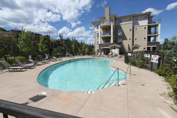 Vacations Kelowna | 3185 Via Centrale #11, Kelowna, BC V1V 2A7, Canada | Phone: (866) 655-0657