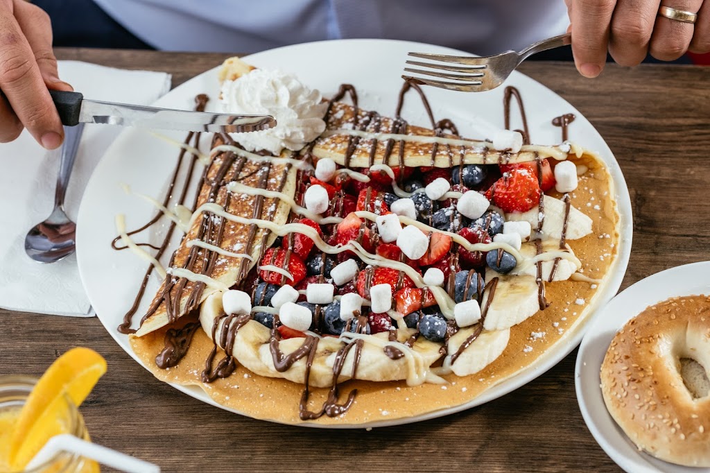 Coco Frutti Boisbriand | 3500 Av. des Grandes Tourelles, Boisbriand, QC J7H 0A2, Canada | Phone: (450) 979-0006
