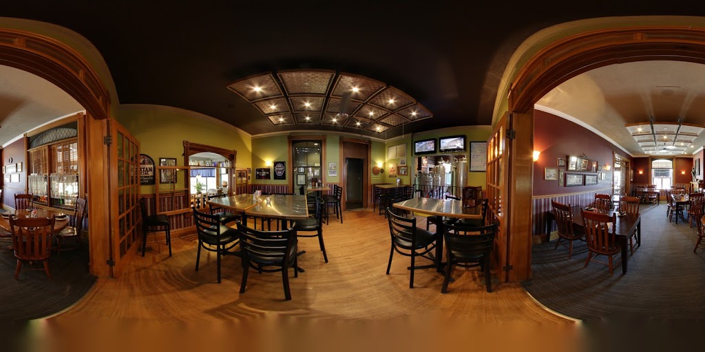 Blue Elephant Artisan Brewery | 96 Norfolk St S, Simcoe, ON N3Y 2W2, Canada | Phone: (519) 428-2886