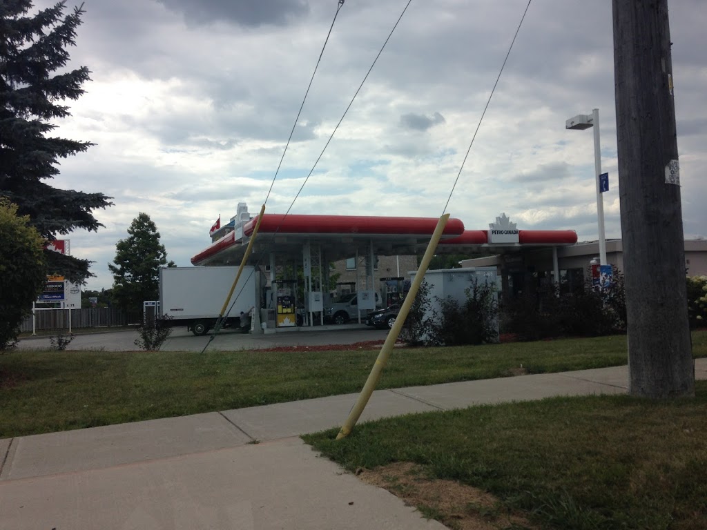 Petro-Canada & Car Wash | 1195 Davis Dr, Newmarket, ON L3Y 8R1, Canada | Phone: (905) 898-0797