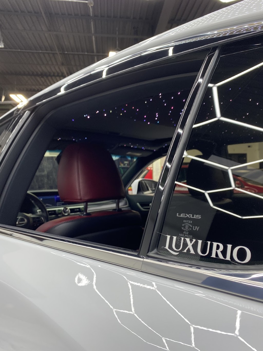 Luxurio design | 371 Bradwick Dr #2, Concord, ON L4K 2P4, Canada | Phone: (647) 453-7424