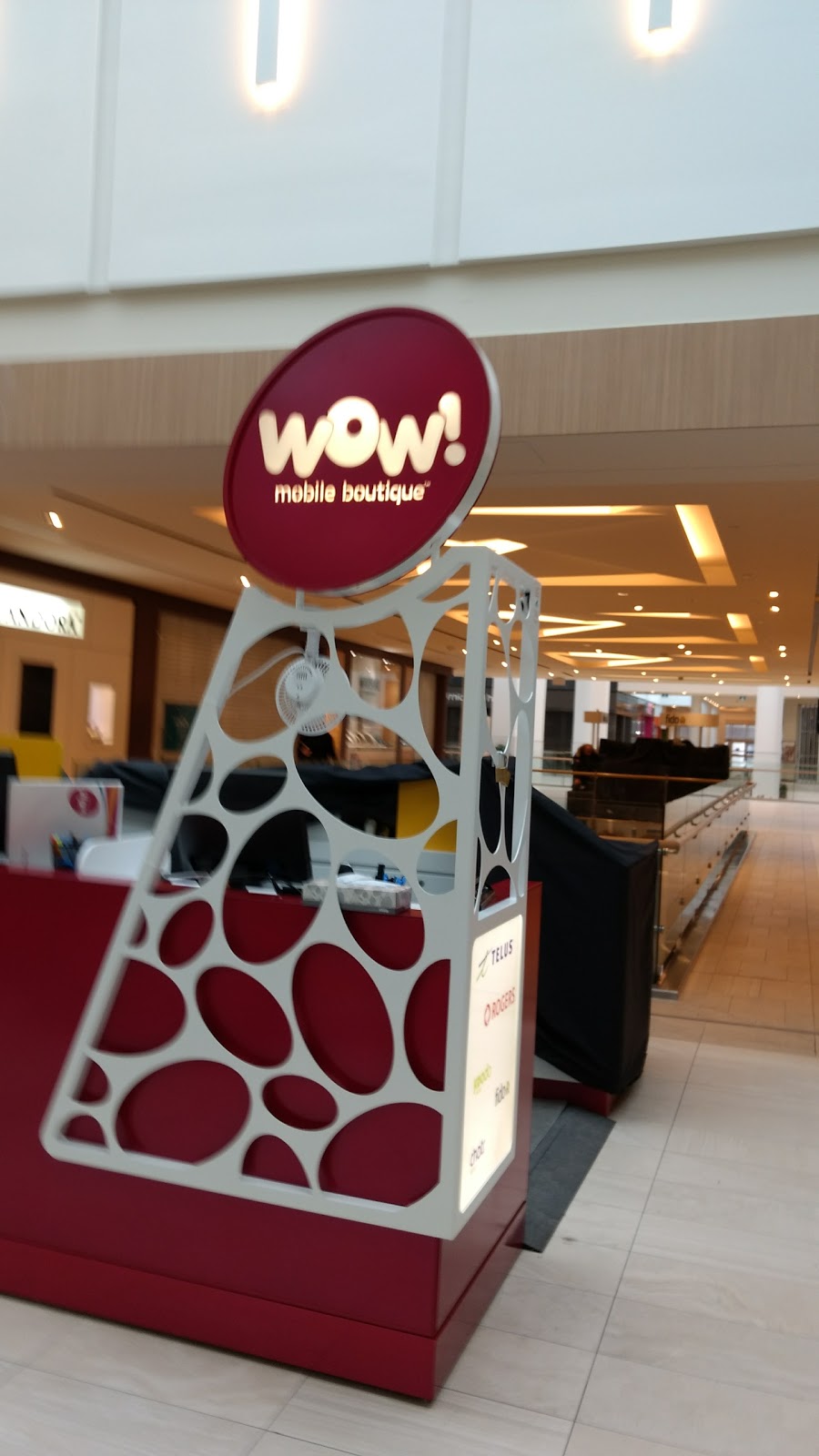 WOW! mobile boutique | 240 Leighland Ave, Oakville, ON L6H 3H6, Canada | Phone: (905) 842-0654