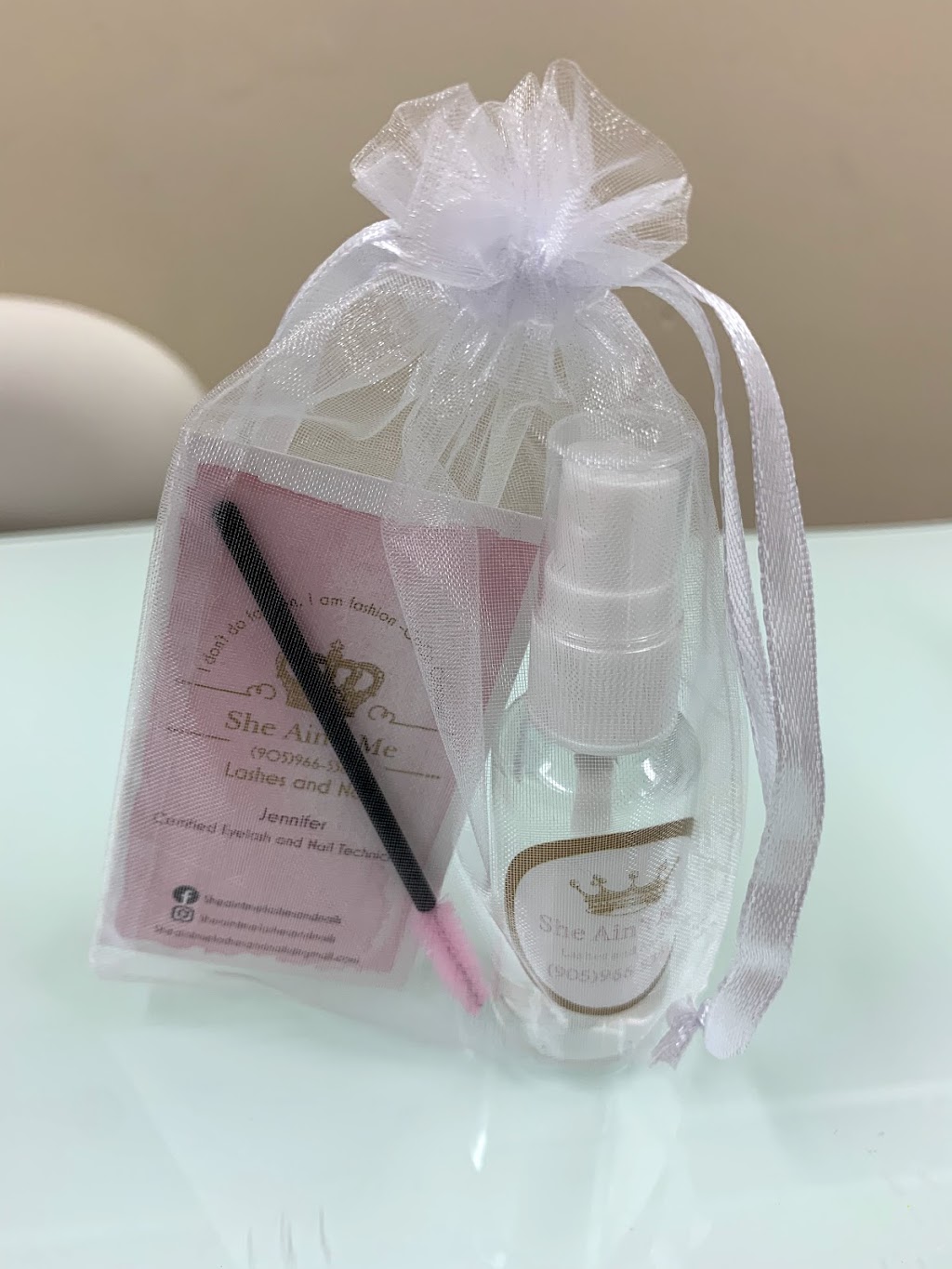 She Aint Me Lashes and Nails | 164 Hamilton Regional Rd 8, Stoney Creek, ON L8G 1C3, Canada | Phone: (905) 966-5364