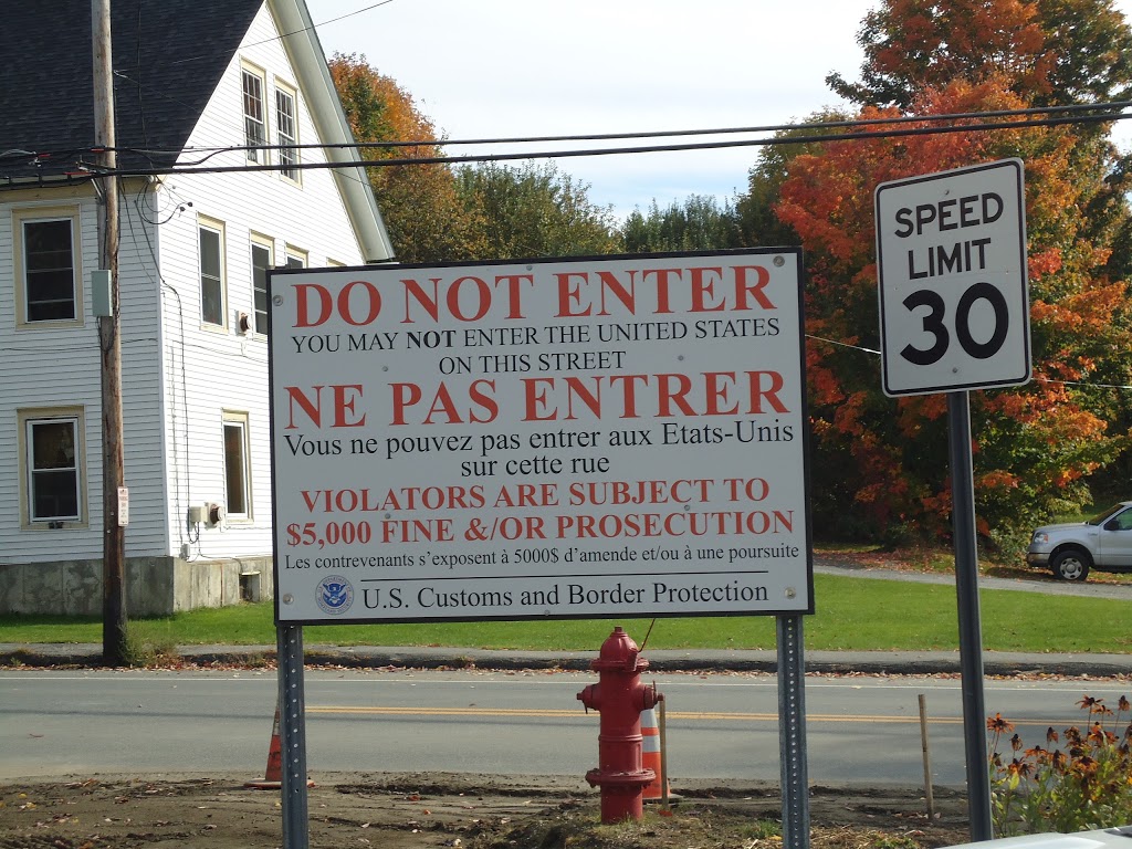 Haskell Free Library and Opera House | 93 Caswell Ave, Derby Line, VT 05830, USA | Phone: (802) 873-3022