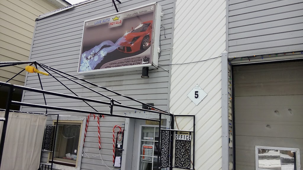 Lave Auto Royal | 5 Rue Labelle, Hull, QC J8T 5A5, Canada | Phone: (819) 412-1618