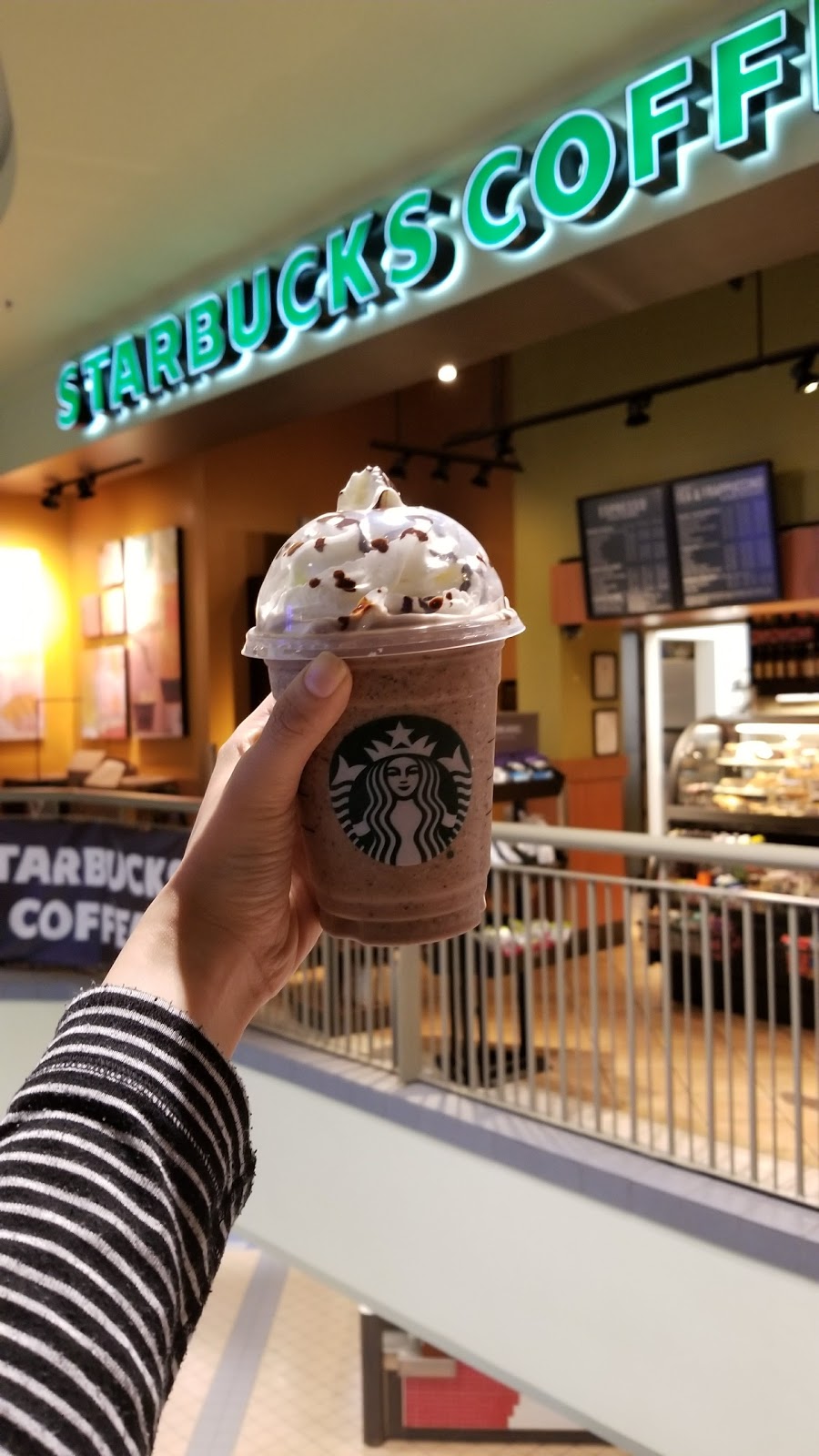 Starbucks | 9855 Austin Rd Unit 215A, Burnaby, BC V3J 1N4, Canada | Phone: (604) 415-5336