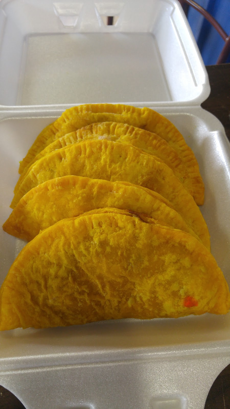 Island Spices Caribbean Cuisine | 33 Main St W, Grand Bend, ON N0M 1T0, Canada | Phone: (519) 709-5830