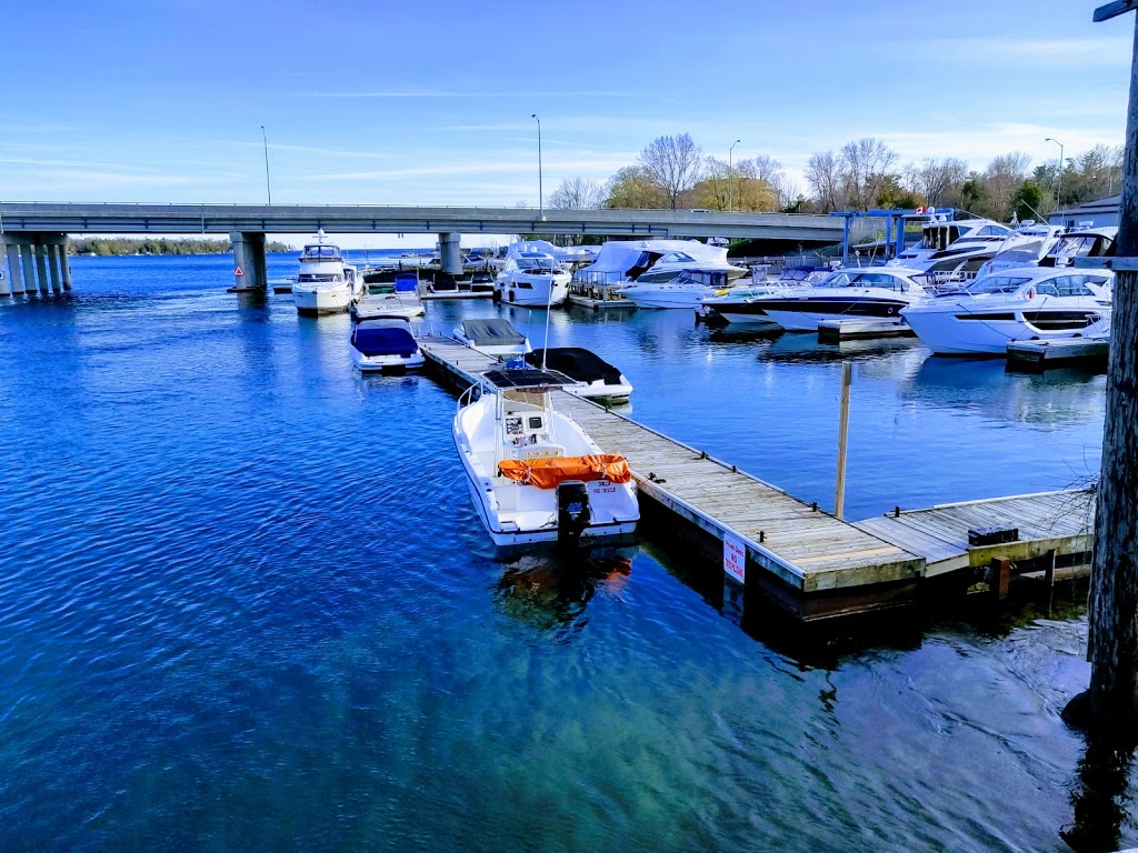 Mariposa Landing | 430 Couchiching Point Rd, Orillia, ON L3V 6P8, Canada | Phone: (705) 326-4660
