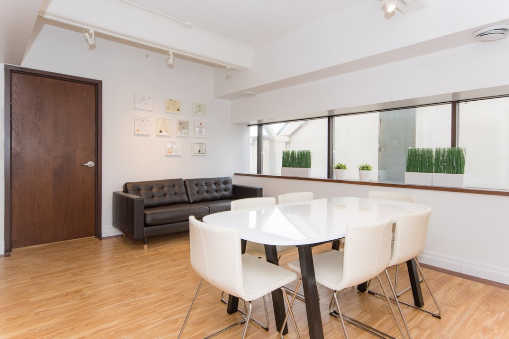 Embassy West Senior Living | 1400 Carling Ave, Ottawa, ON K1Z 7L8, Canada | Phone: (613) 729-4321